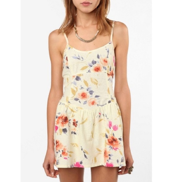 Pins & Needles Dresses & Skirts - 🍍2 for $20 Urban Outfitters Dress Hidden Shorts 4